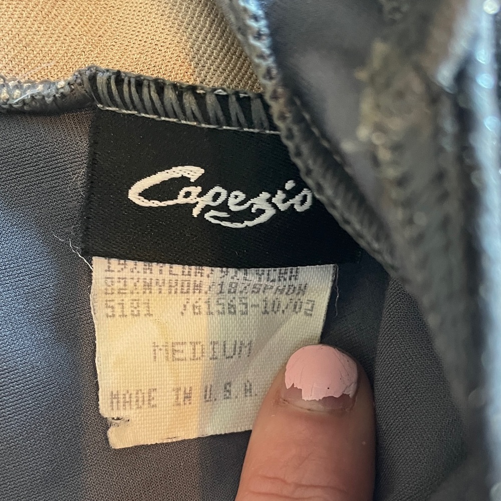 Figure skating dress like new worn once - Picture 6 of 6